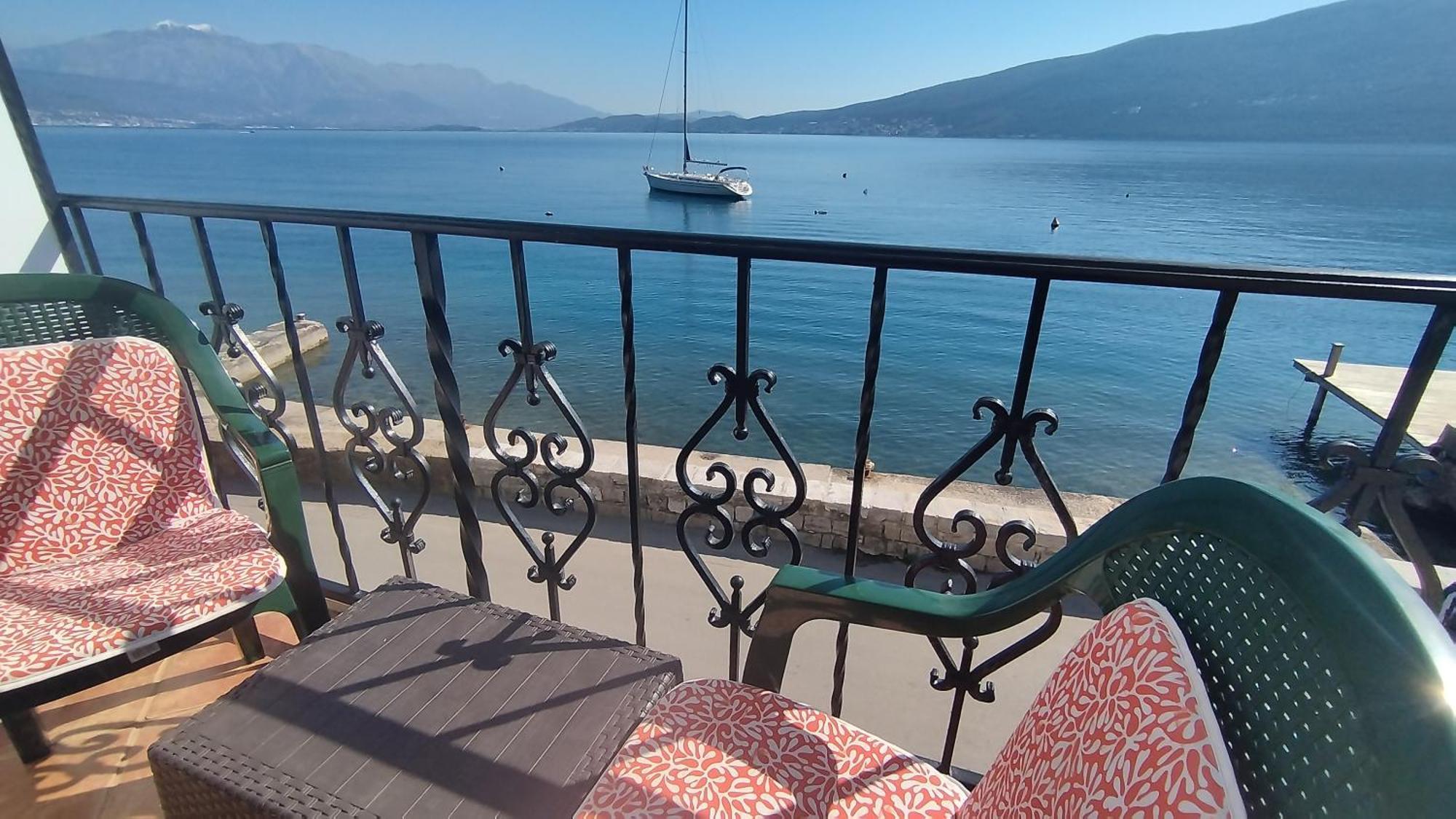 Rooms Beba Herceg Novi Exterior foto